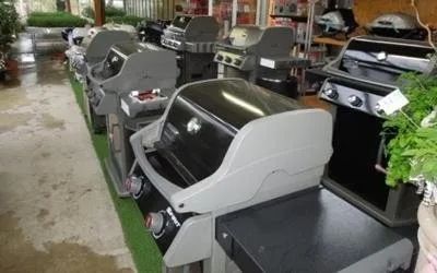 selezione di barbecue in vendita