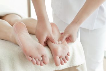 Foot Massage — Back Foot Massage in Springfield, IL