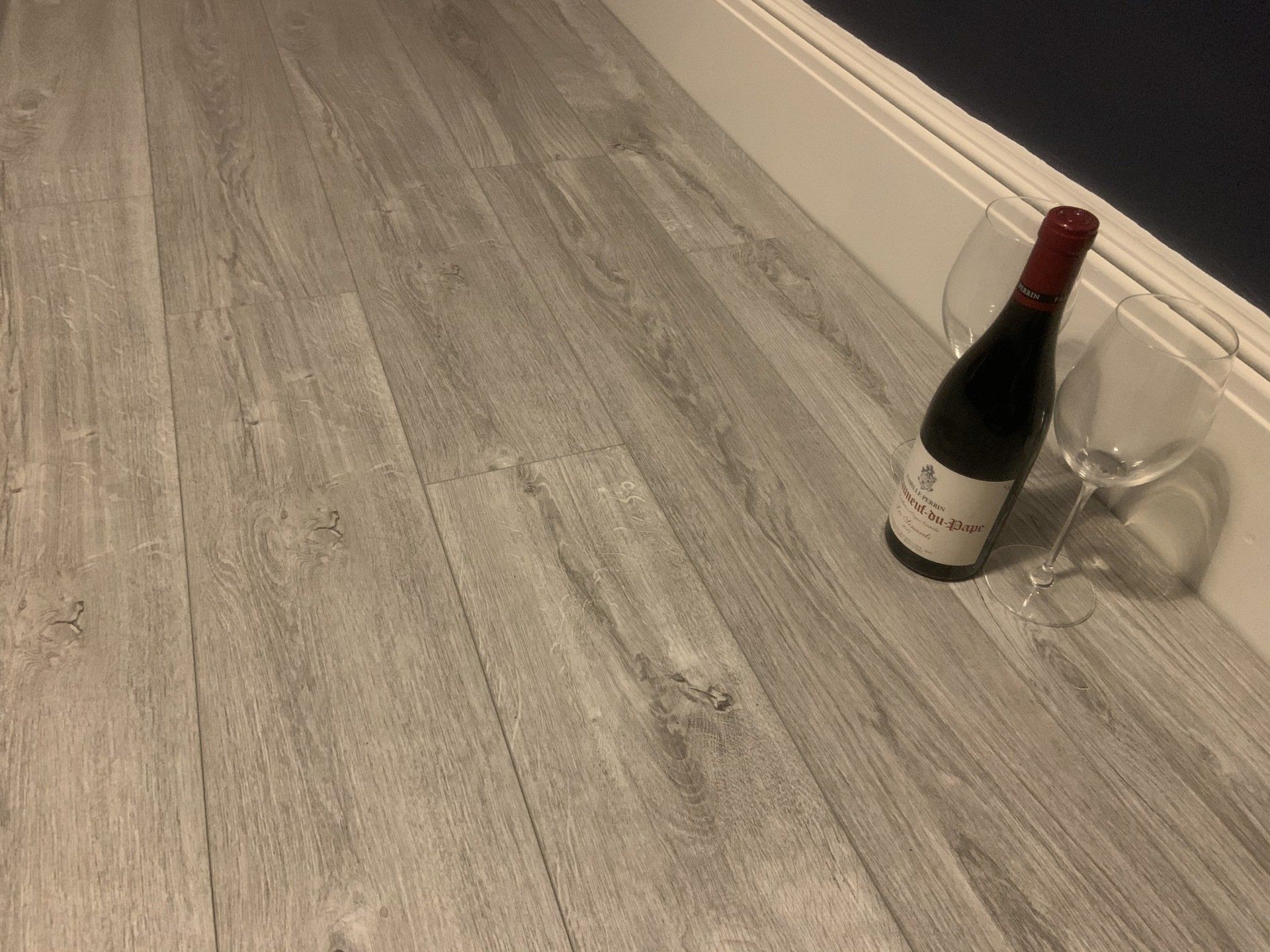 LUXURY VINYL TILE CLICK FLOORING 14