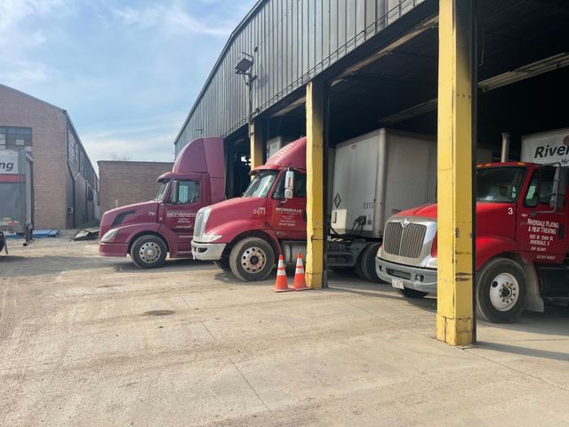trucking transportation riverdale vetements