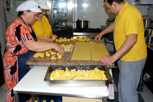 Produzione di pasta all'uovo