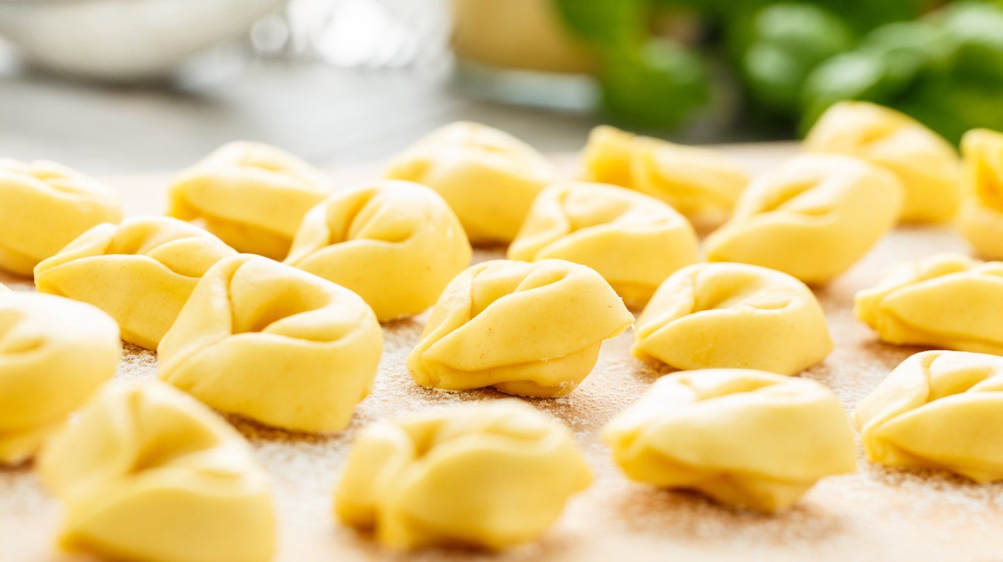 Tortellini all'uovo artigianali