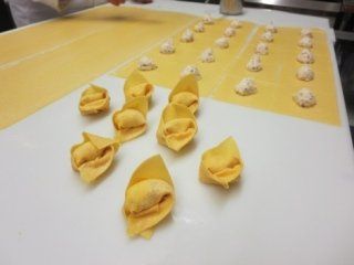 Tortellini fatti a mano