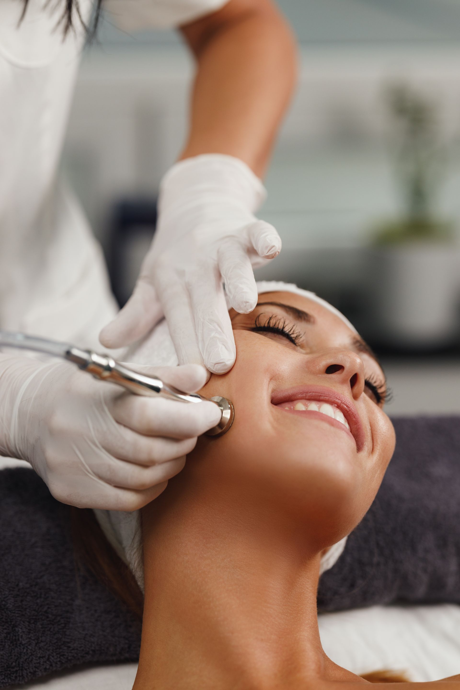 woman getting microdermabrasion