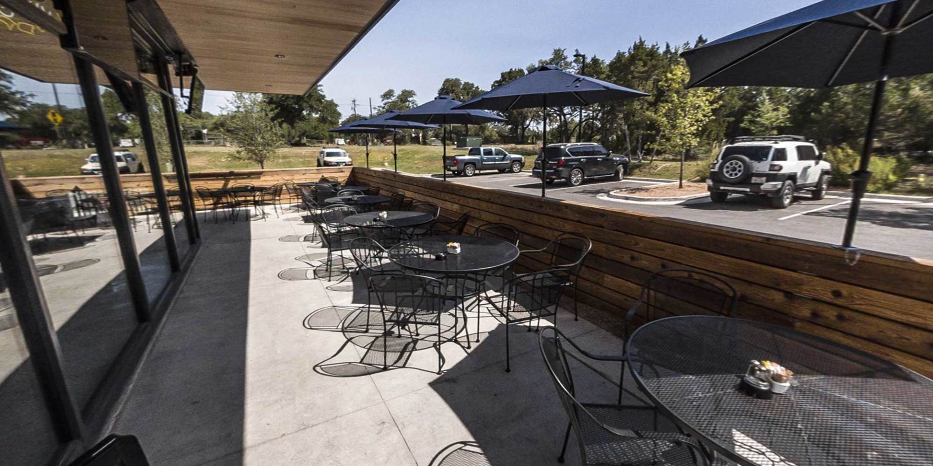 austin texas sports bar