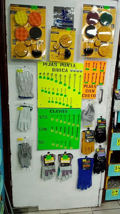 TORNILLOS VILLARREAL FERRETERÍA