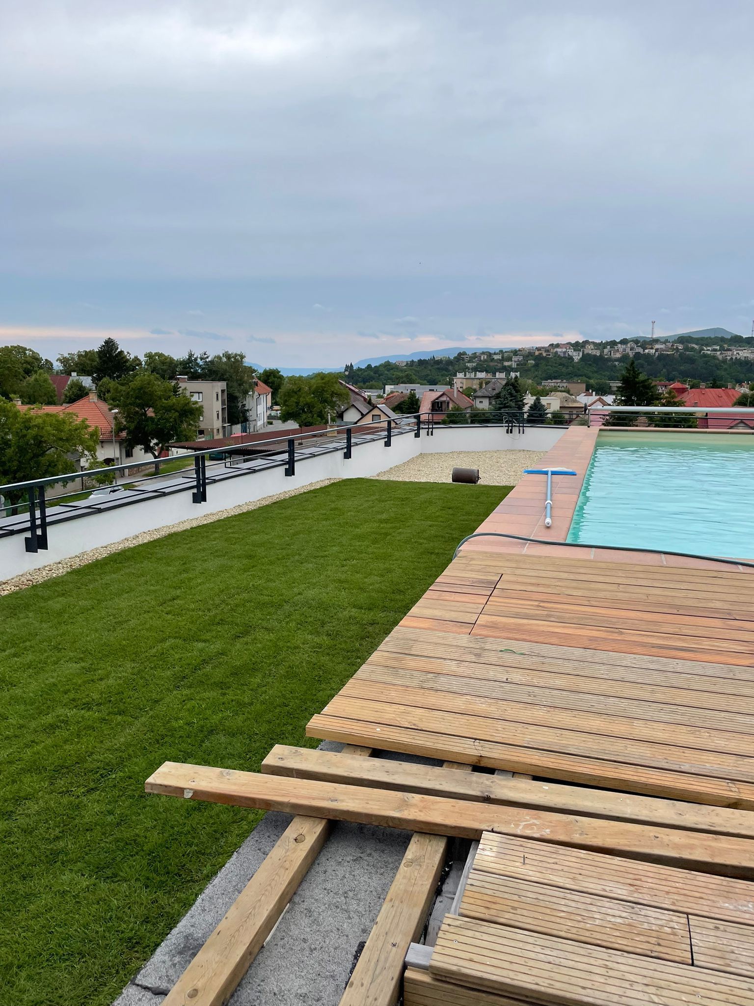 Intenzívna zelená strecha, Moldava