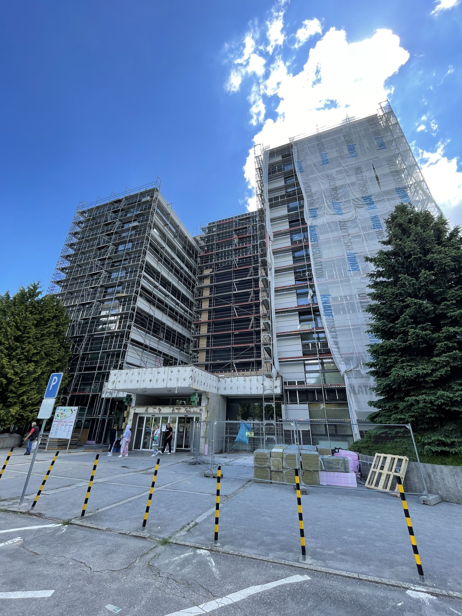 Exteriérové zelená fasáda