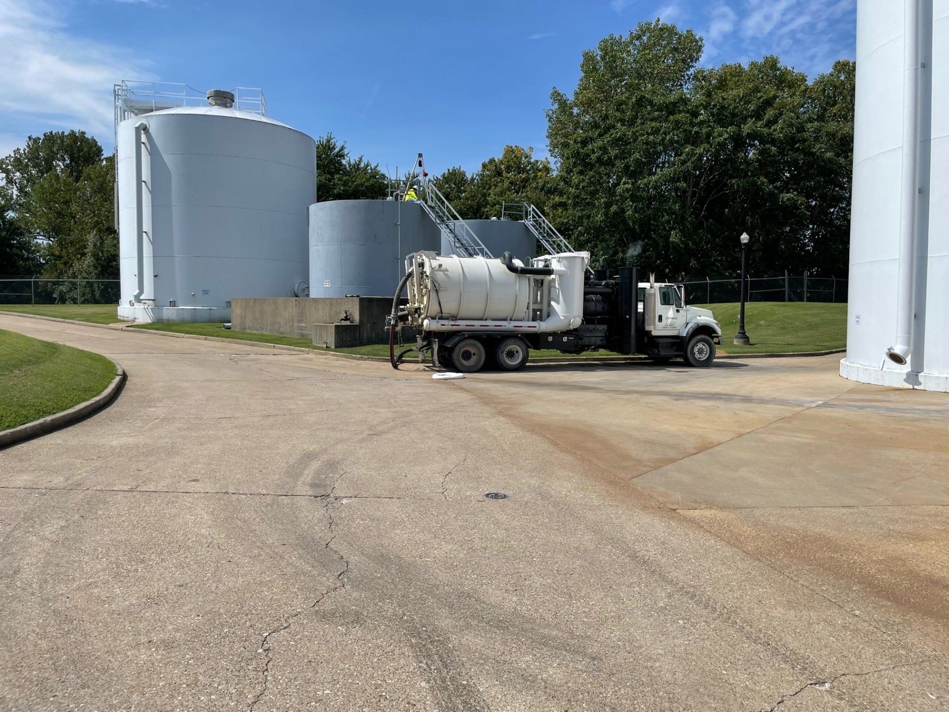 Hydroexcavator — Mount Vernon, IN — Russell’s Excavating