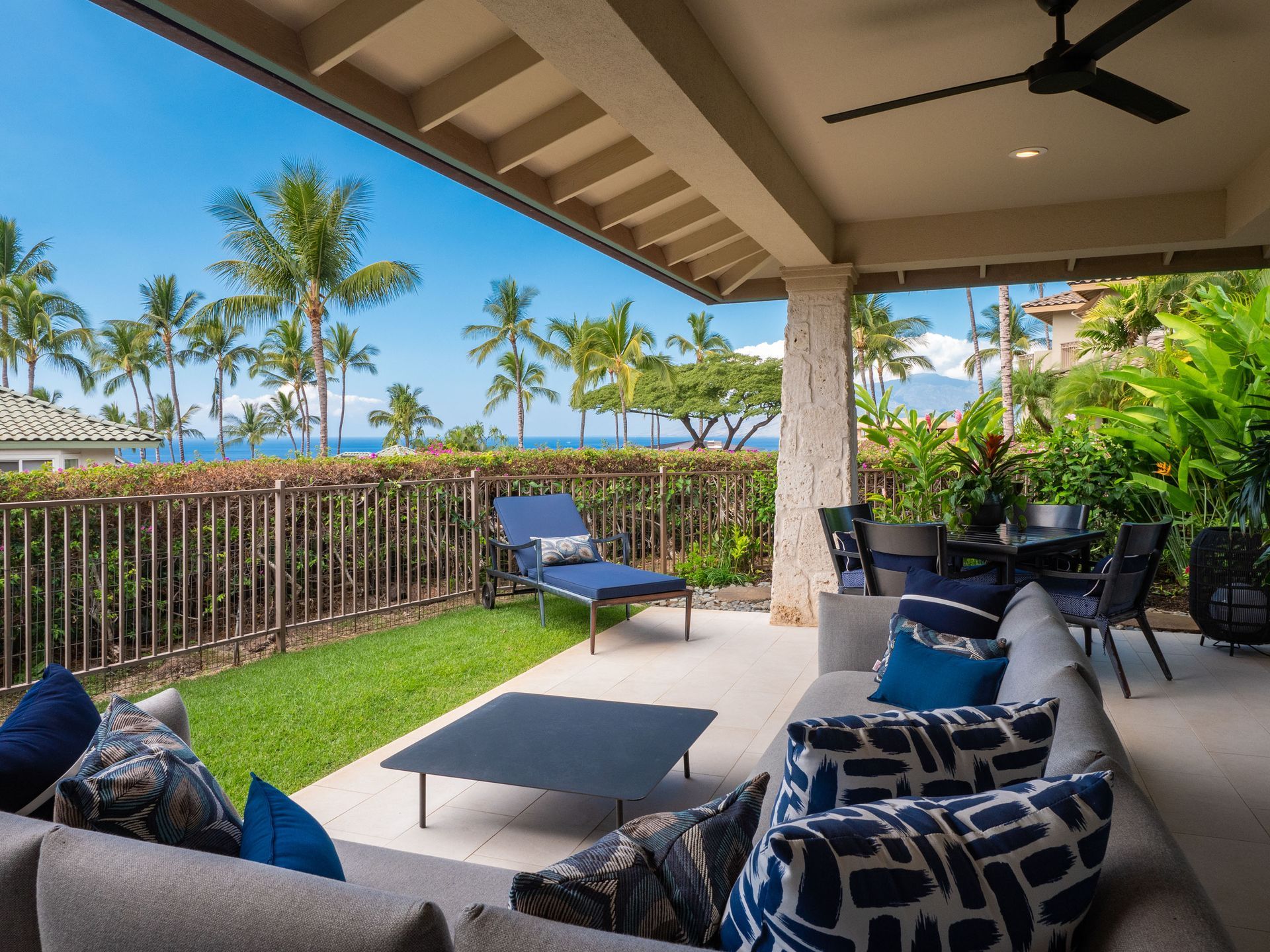 Kainui Loop Back Patio