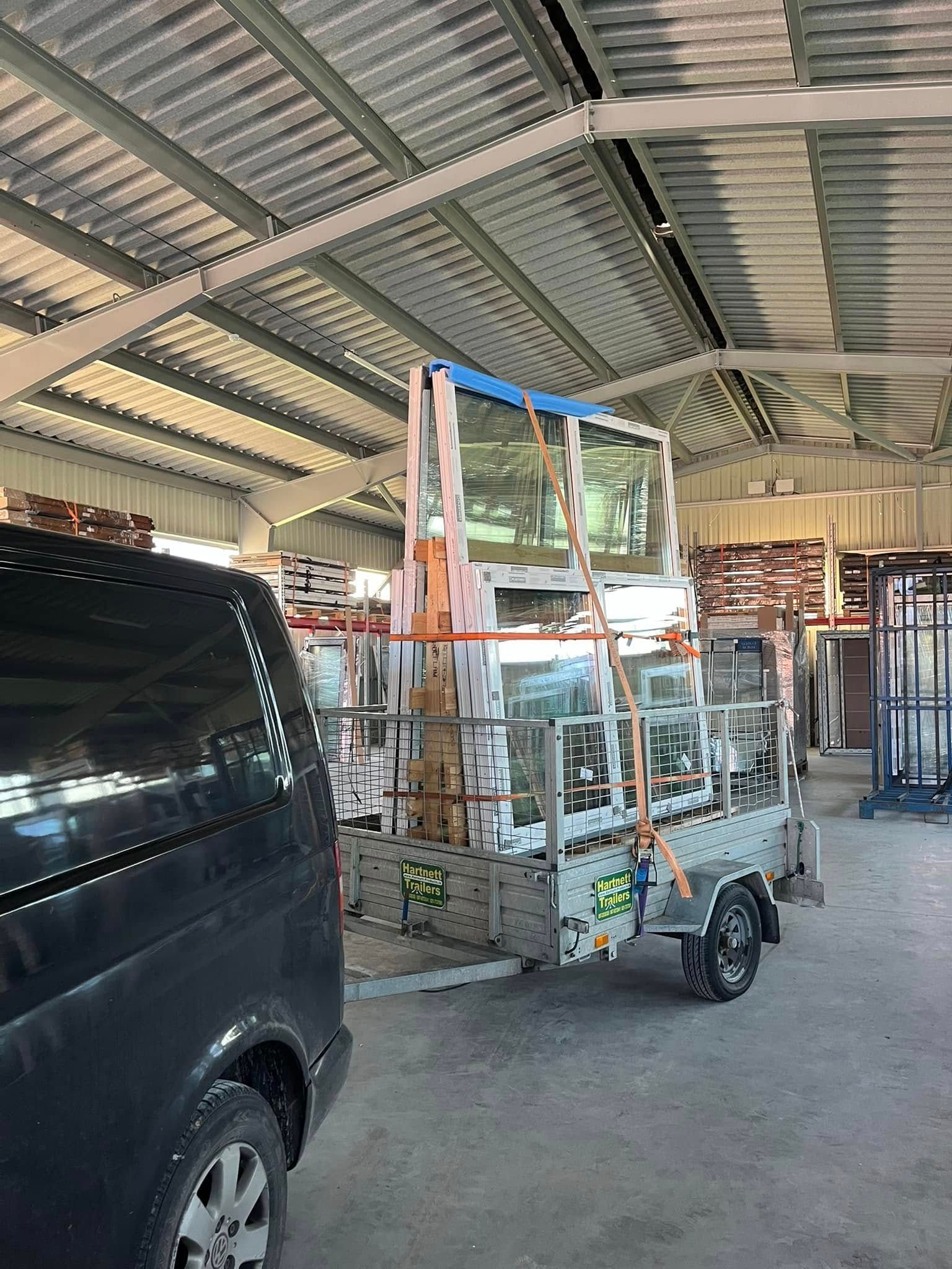 Paruošti išvežimui langai