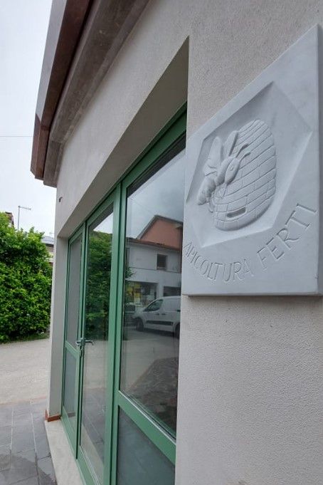 azienda apicoltura Ferti Ameglia