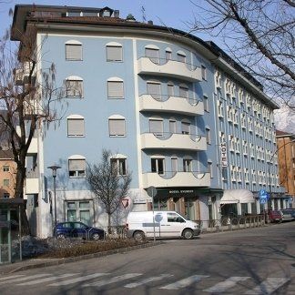 casa di legno verniciata