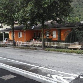 villette a schiera verniciate