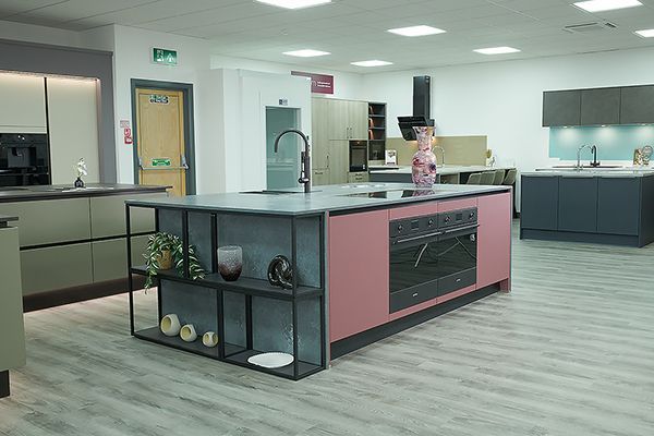 Joe Graham & Sons Kitchens, Symphony Kitchens, Luton, Oakley Studios