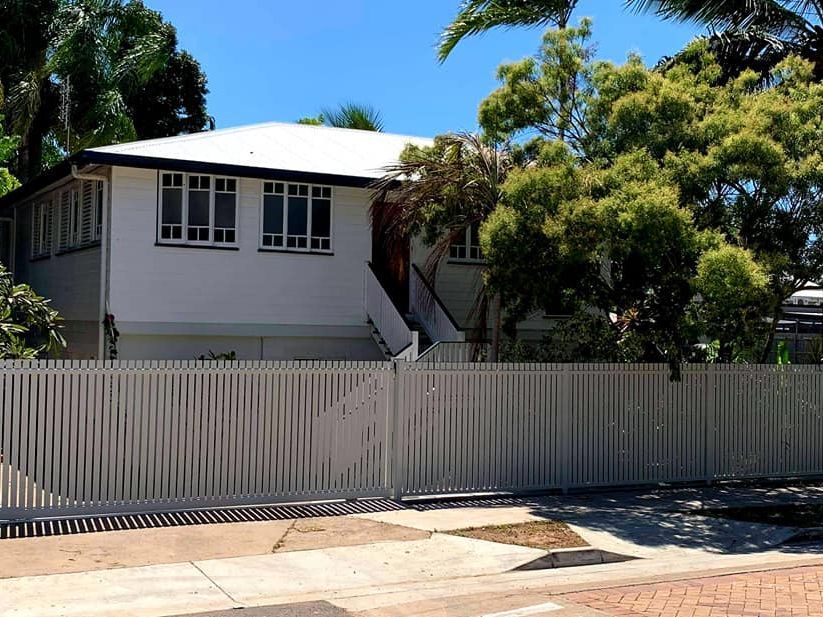 White Gate — Gate-O-Matic In Kelso, QLD