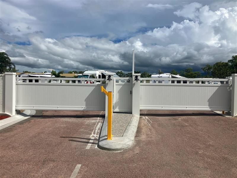 White Gate — Gate-O-Matic In Kelso, QLD