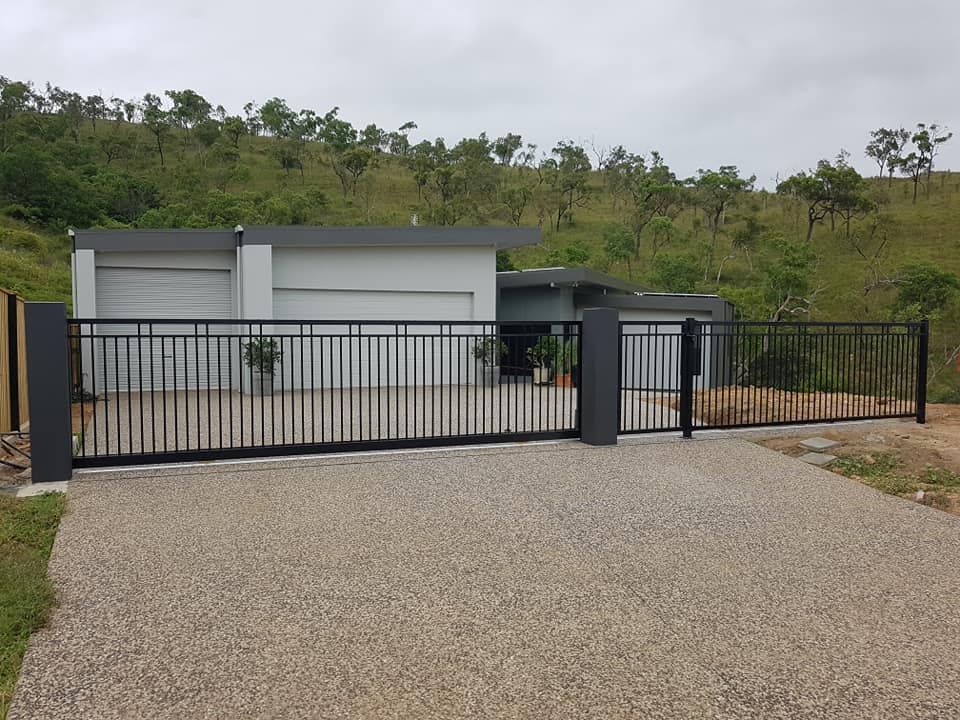Metal Gate — Gate-O-Matic In Kelso, QLD