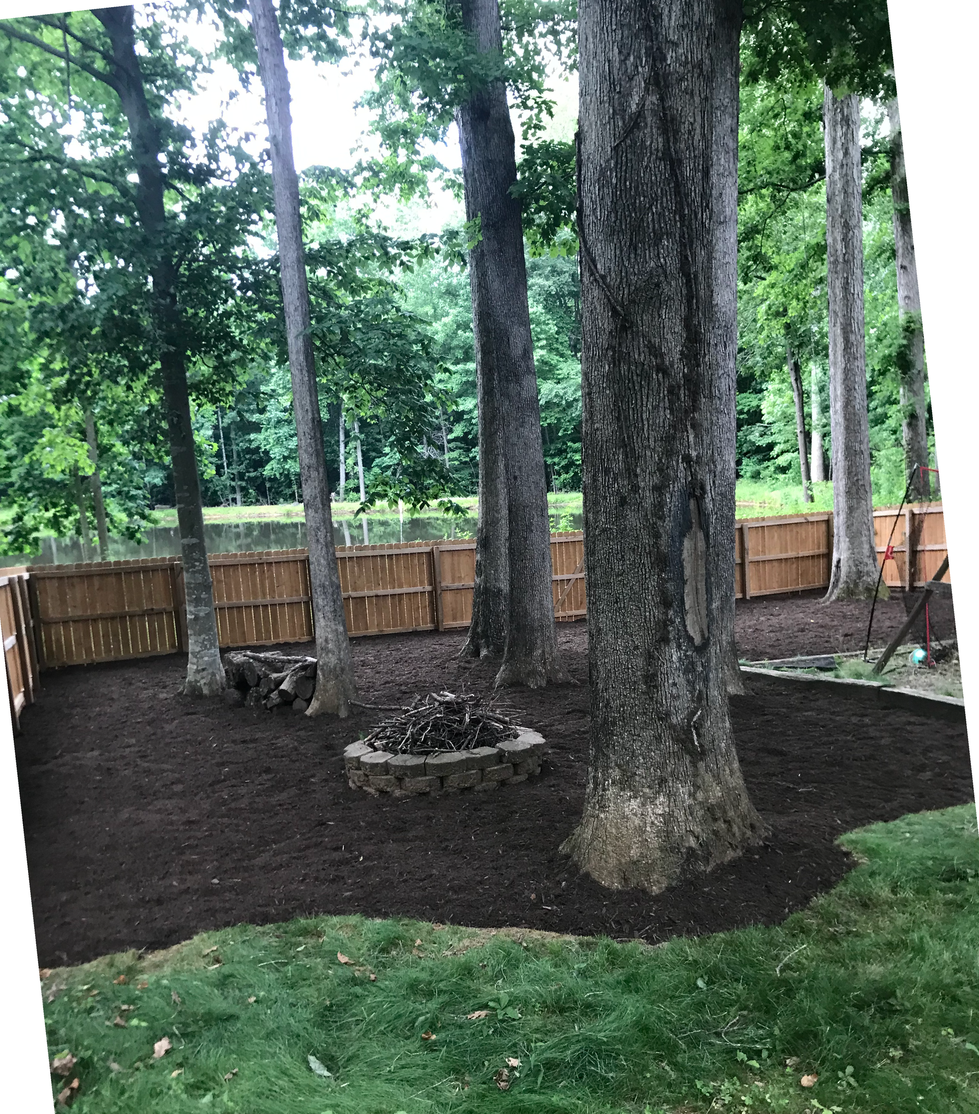 Mulching job with dark mulch