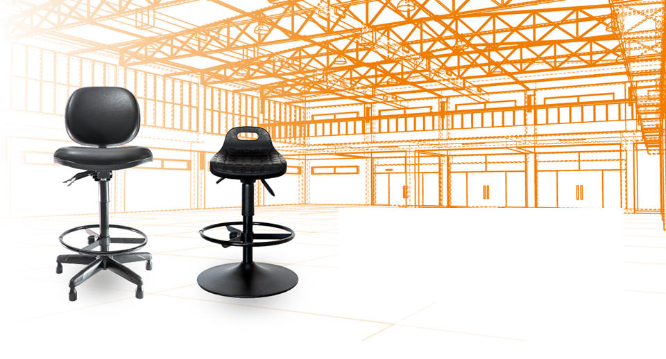 Cadeira-Caixa-Modelo-Executiva-Com-Assento-E-Encosto-Médio-Sem-Apoio-De-Braço-Base-Preta-Com-Regulagem-De-Altura-Através-De-Pistão-A-GásCom-Sapata-Alta-E-Com-Aro-Para-Apoio-Dos-Pés-Com-Regulagem-De-Altura-Revestimento-Courvin-Preto