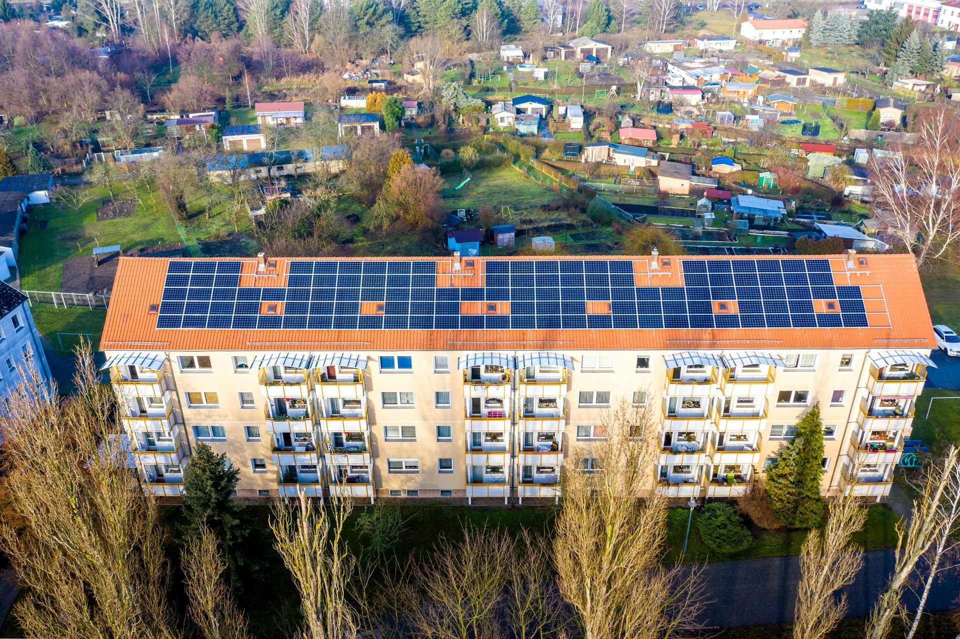 Beneficios de los paneles solares para apartamentos