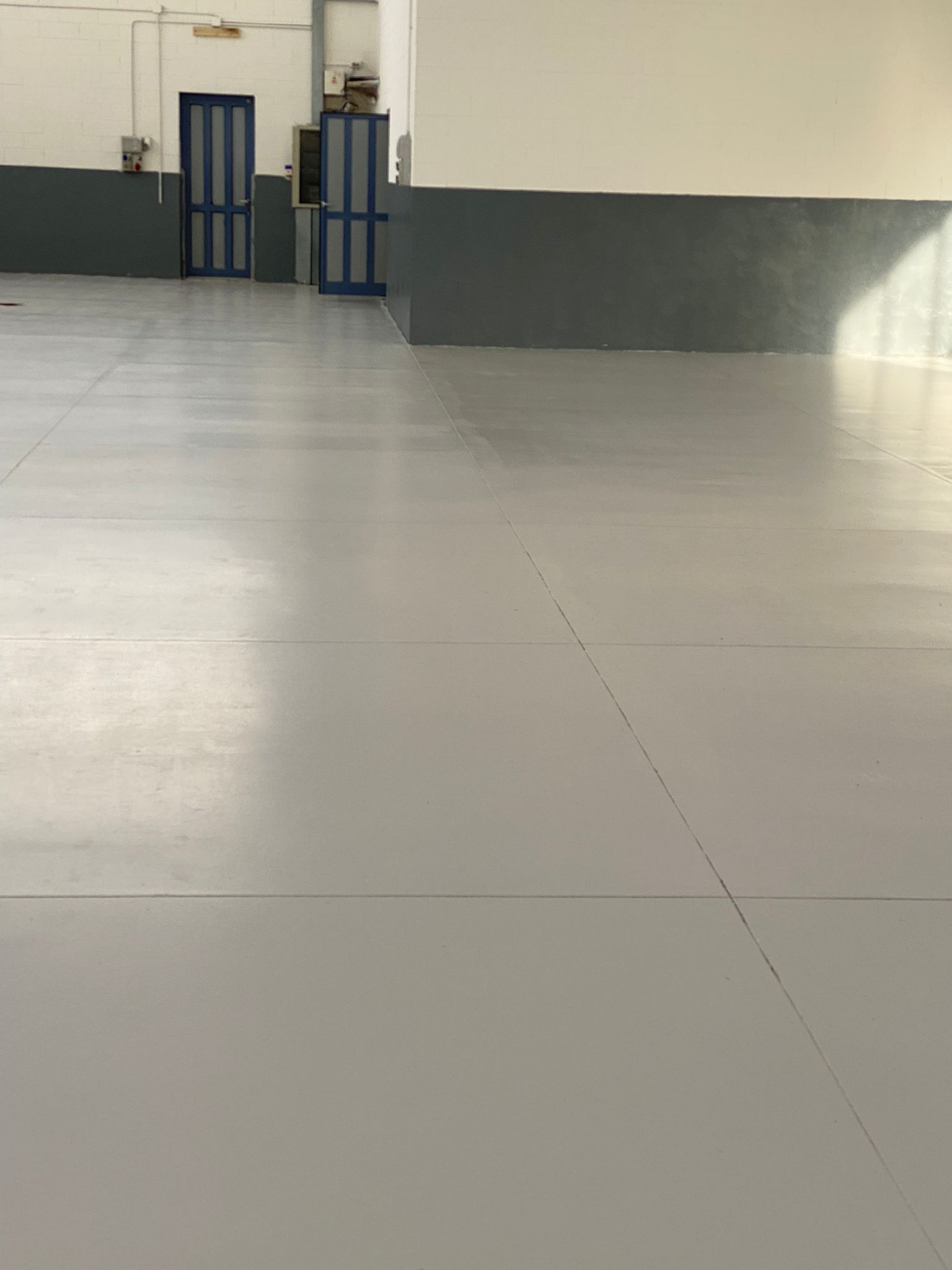 pavimentazione industriale in resina