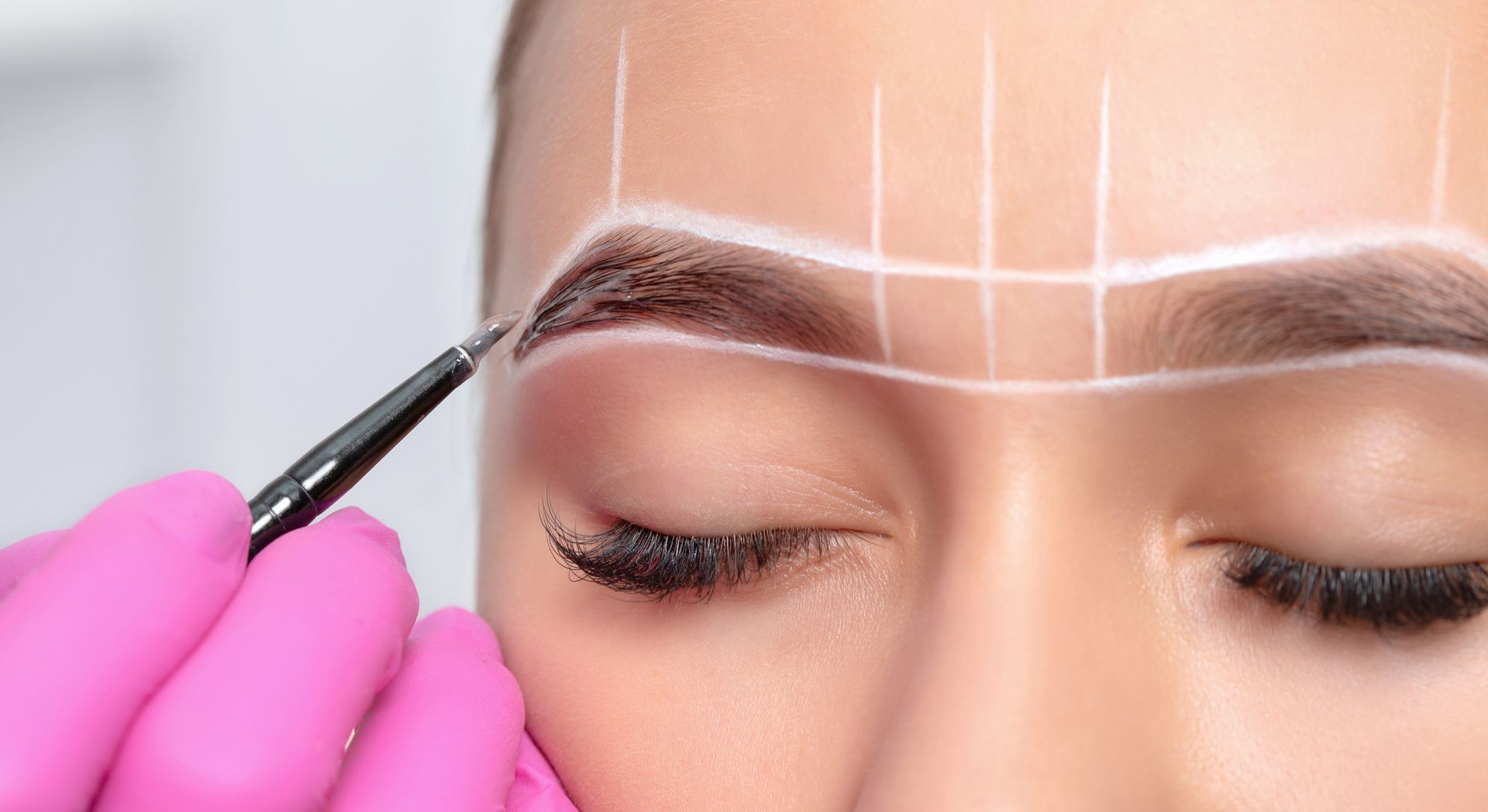 Brow tinting