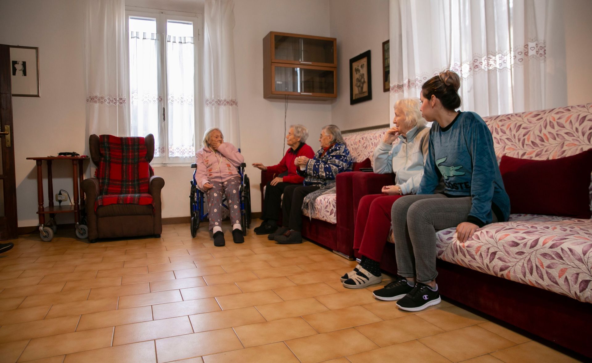 Scale con macchinario