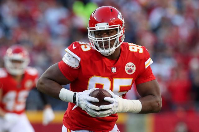 Panthers landed trade with Kansas City Chiefs' Ihmir Smith