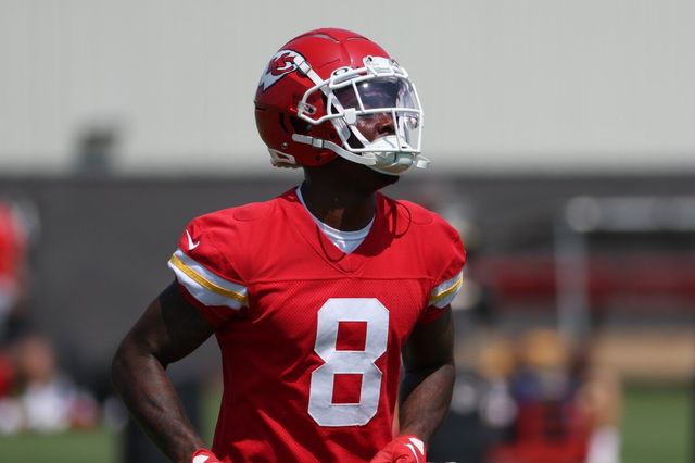 KC Chiefs' Karlaftis standing out in padded practices