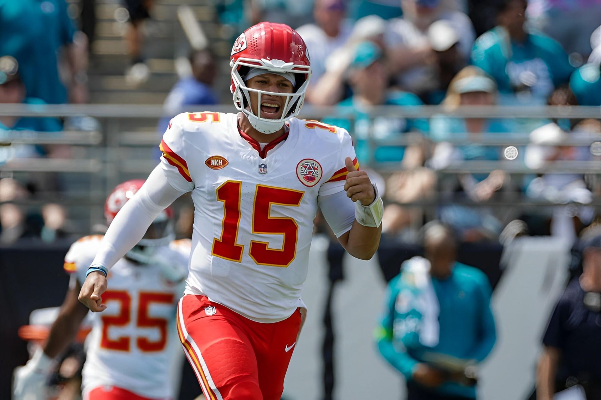 Kansas City Chiefs quarterback Patrick Mahomes' sideline reaction to  Chiefs' game-sealing play in Super Bowl LVII win vs. Philadelphia Eagles