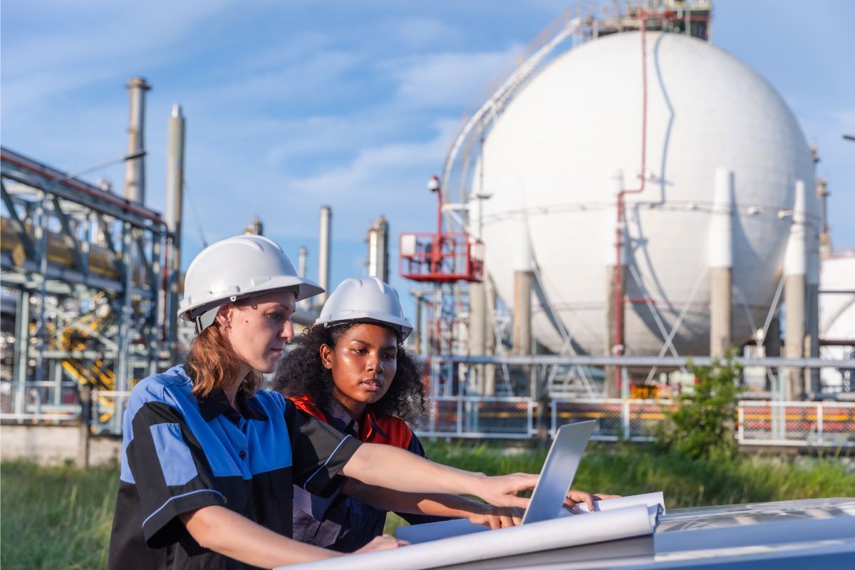 When to Consider a Captive Insurance Program in the Oil & Gas Industry