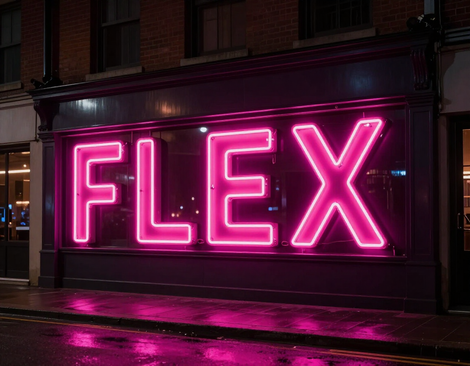 Instalación real de neón en fachada comercial