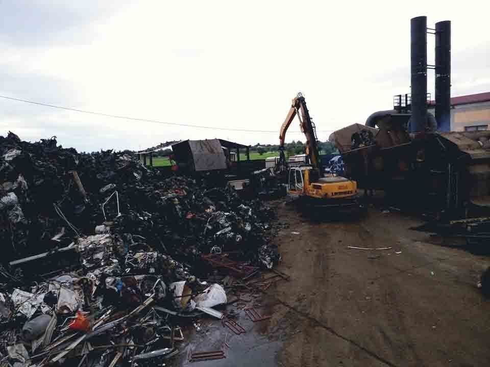 area di rottamazione automezzi