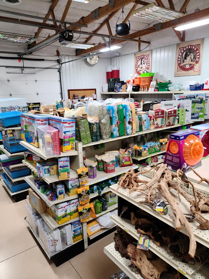 Pet Products Section — Newark, IL — Martin Avenue Shops