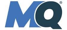 Logotipo de MQ: la M es azul claro y la Q, azul oscuro. Tiene una marca de registro en la esquina superior derecha.
