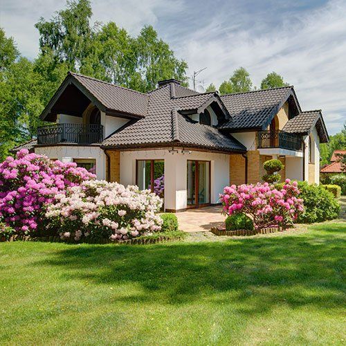 Elegant New Villa — Saint Cloud, MN — MC's Lawn & Landscaping LLC