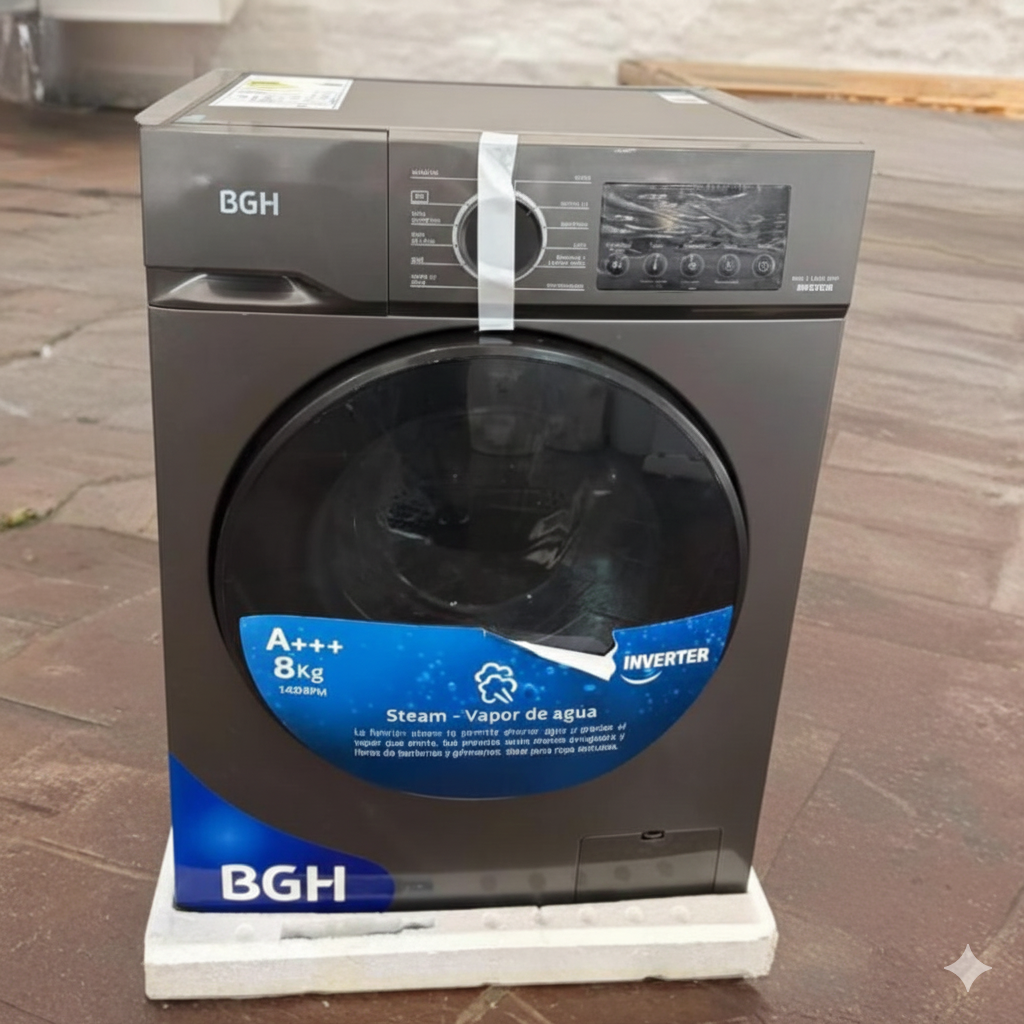 Lavadora BGH de color gris oscuro sobre base de espuma blanca.