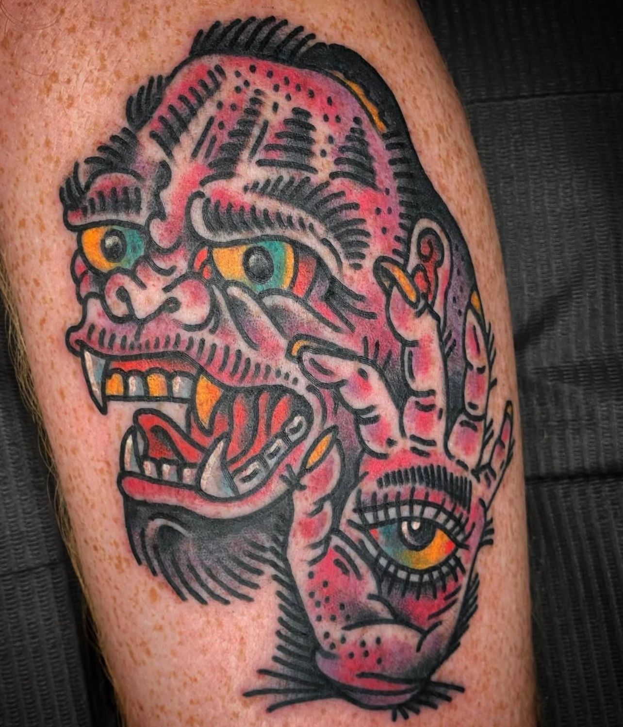 Traditional-gorilla-head-tattoo-best-tattoo-shop-Wahiawa-flash-tattoo-walk-in-tattoo-shop-near-me-Wahiawa-American-made-tattoo