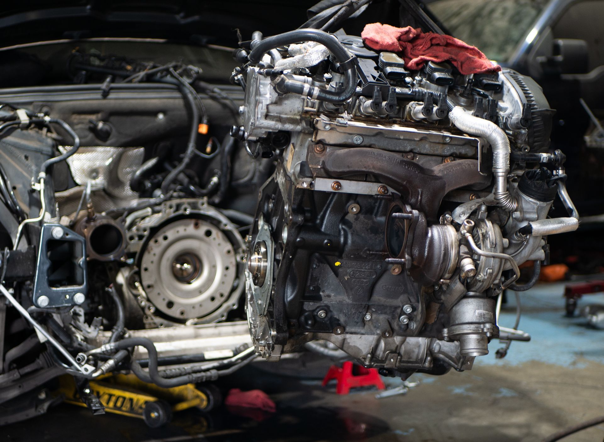 This article will give a rundown of the process to diagnose and repair Audi A4.