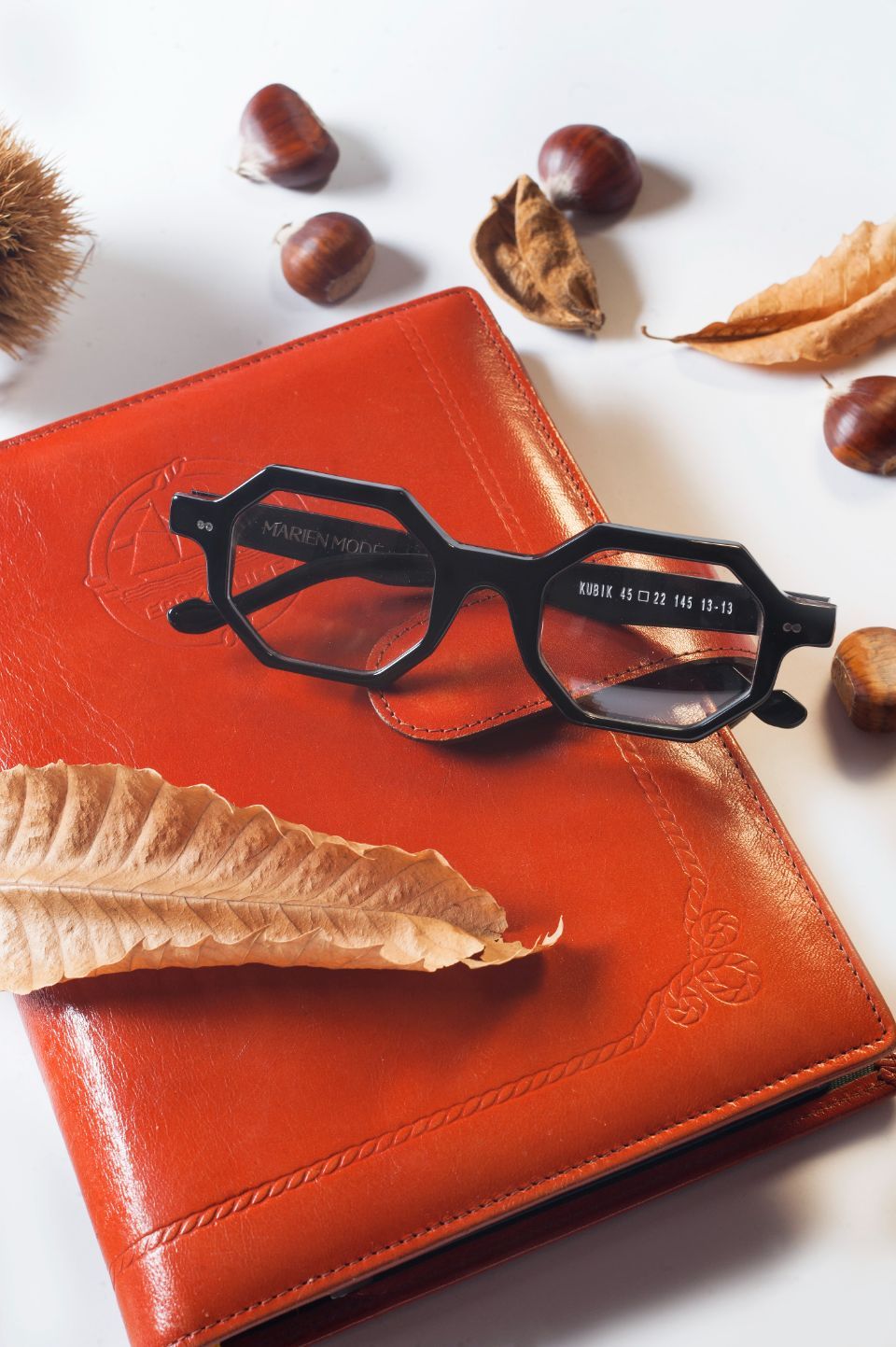 occhiali uomo particolari