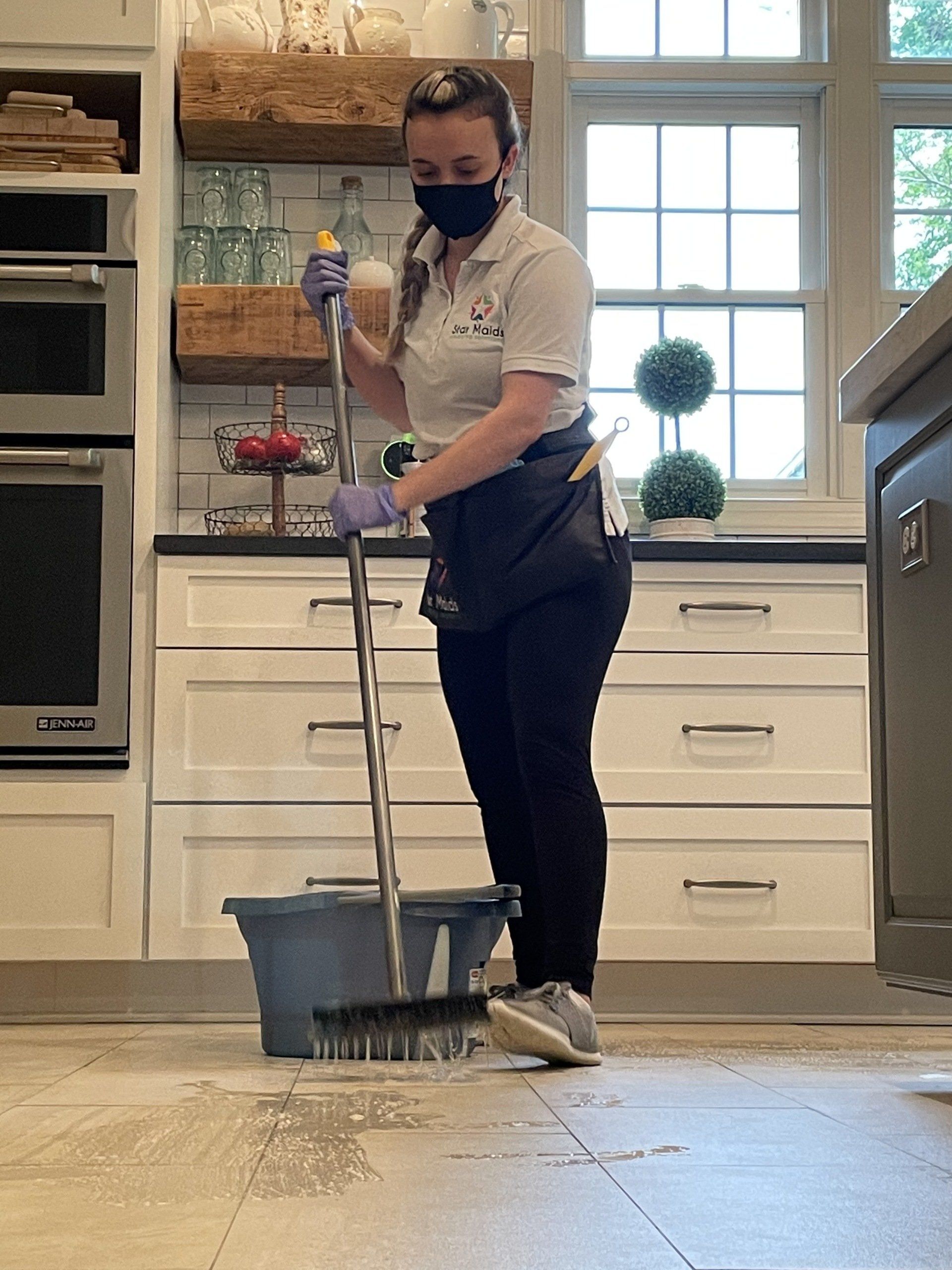 Floor Cleaning -  Sandy Spring, Maryland - Star Maids Cleaning Solutions