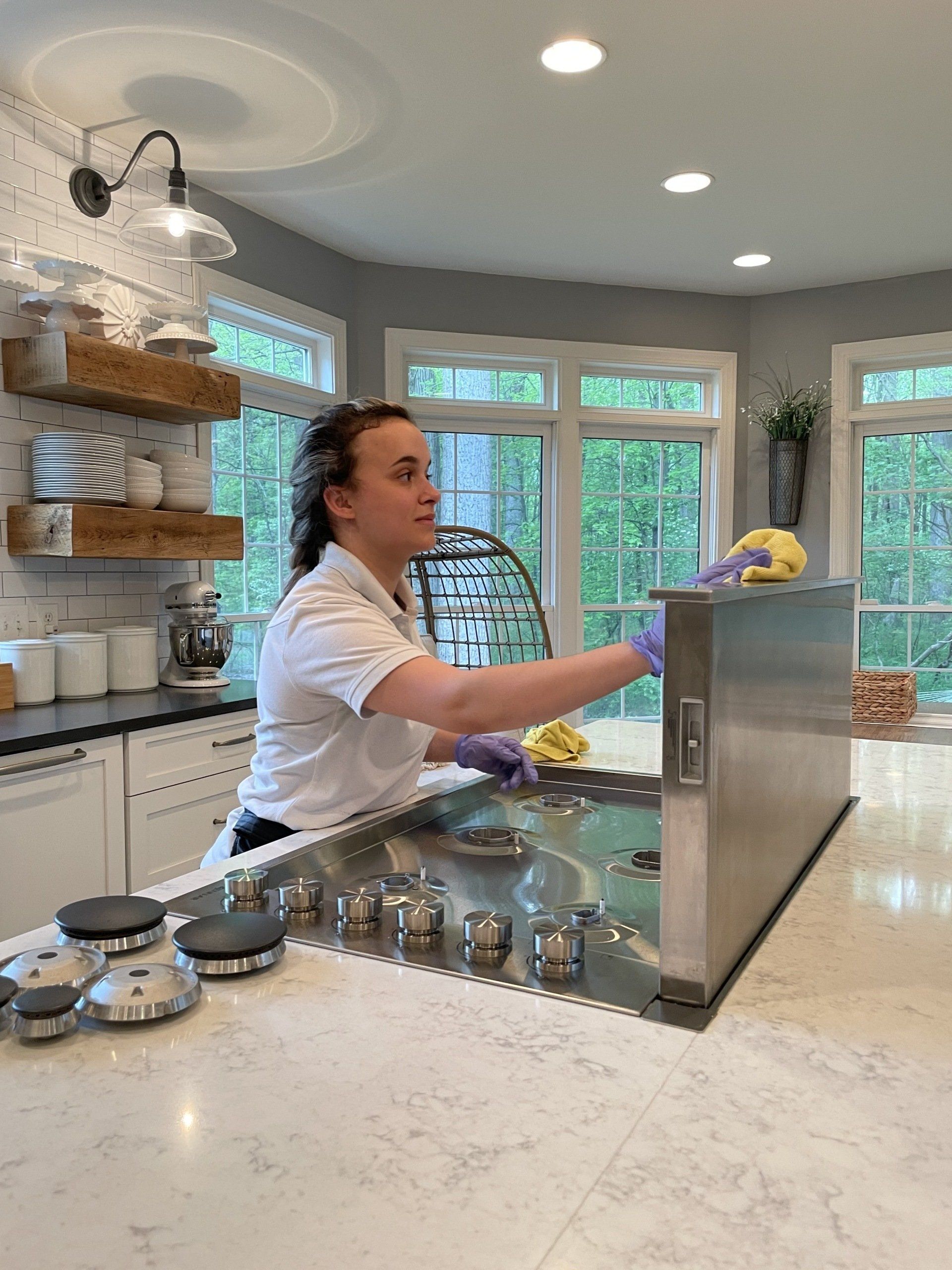 Stove Cleaning -  Sandy Spring, Maryland - Star Maids Cleaning Solutions