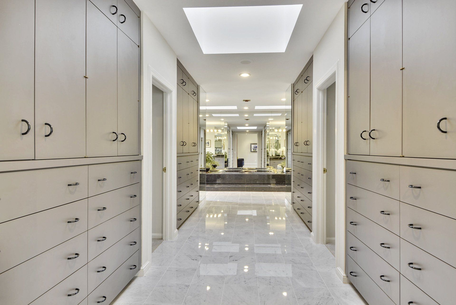 Closet - Olney, Maryland - Star Maids Cleaning Solutions LLC