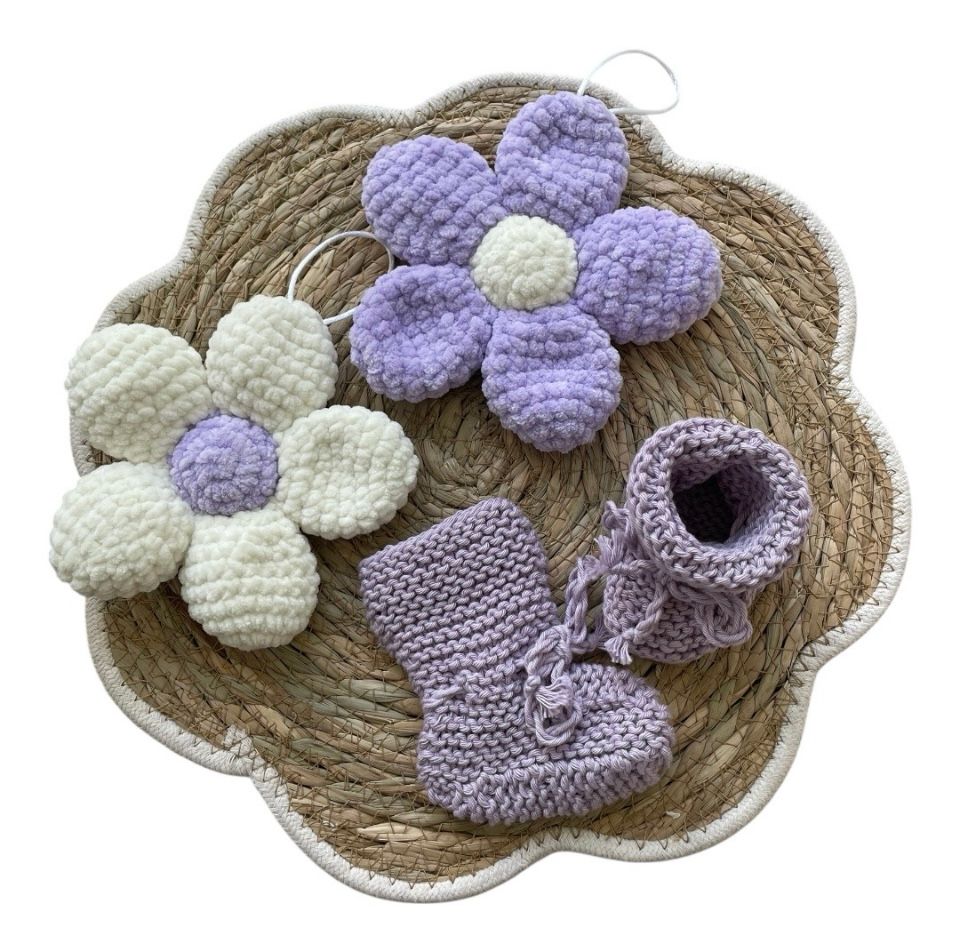 Speenknuffel  bloem  Lavendel - gehaakt