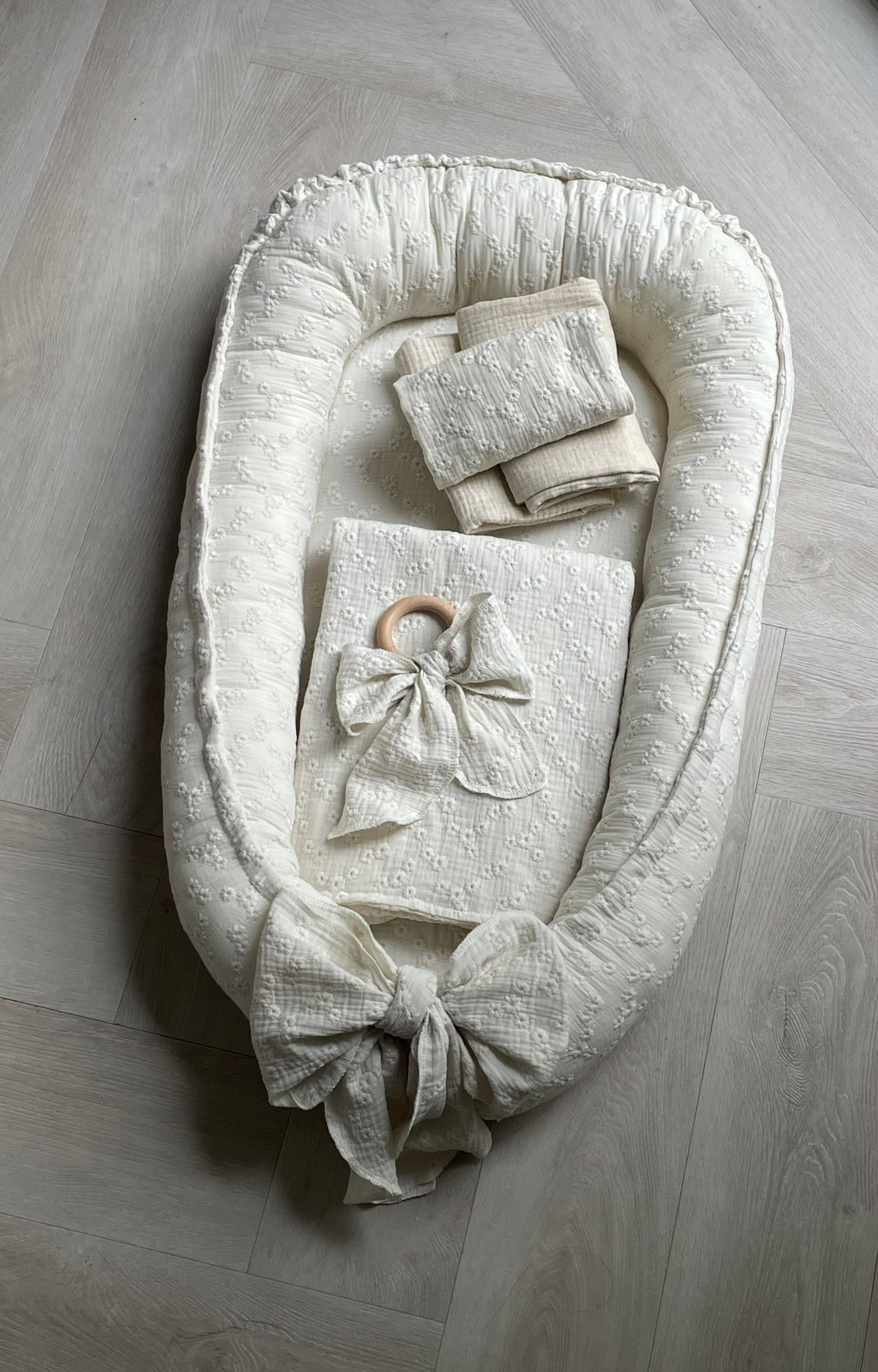 Bijtring grote strik Daisy