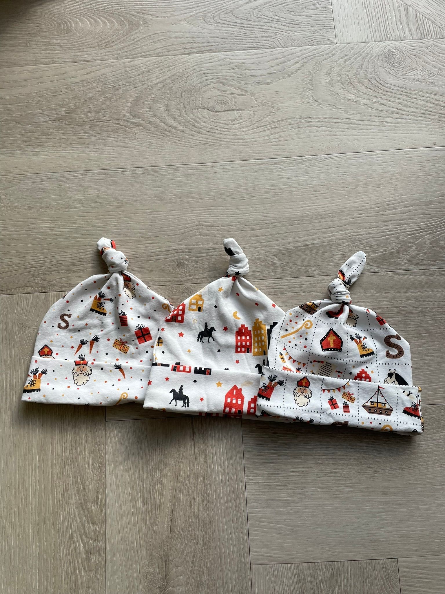 Knot mutsje Sinterklaas Stip