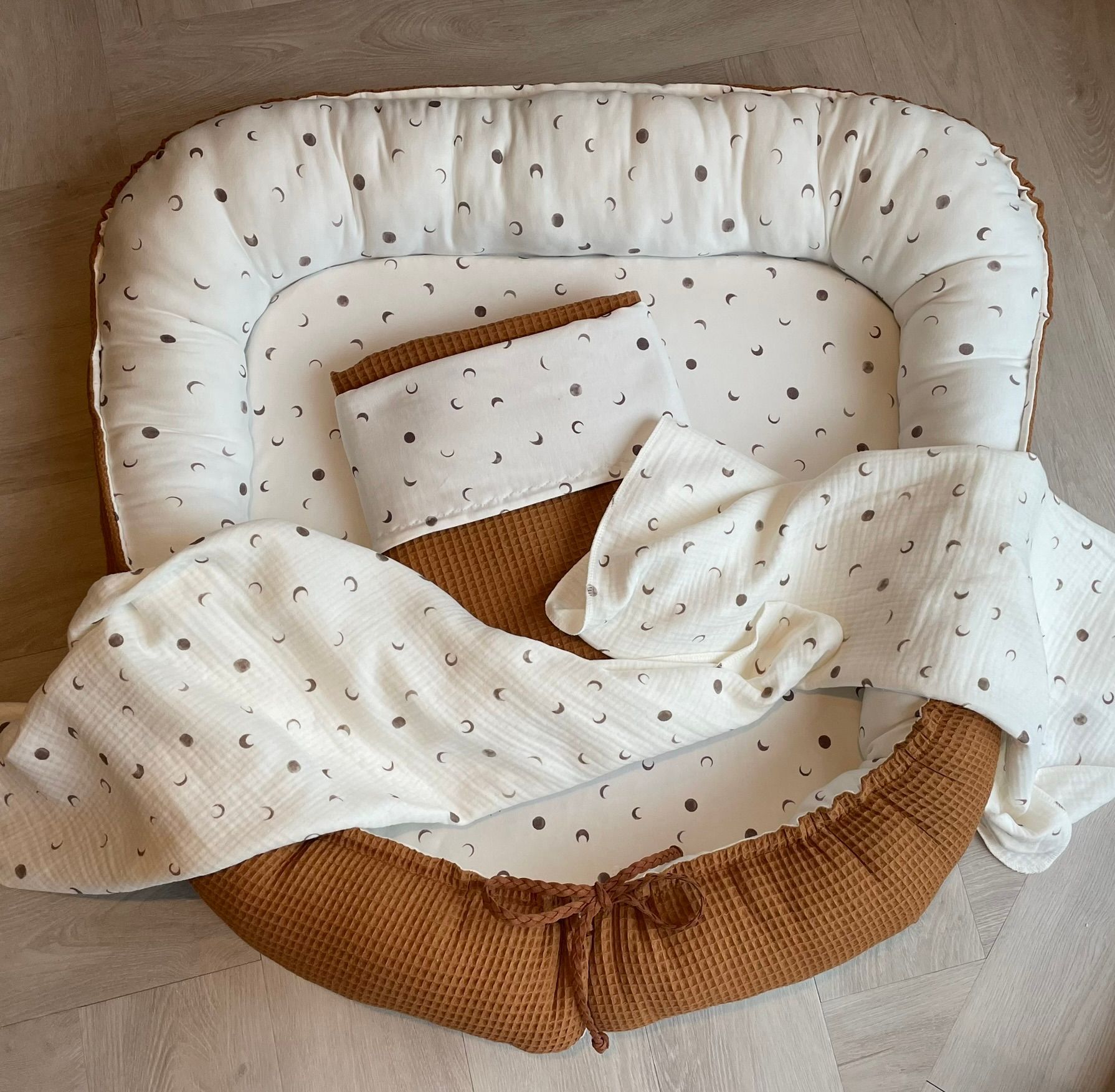 Swaddle hydrofiele doek over the moon (bruin)