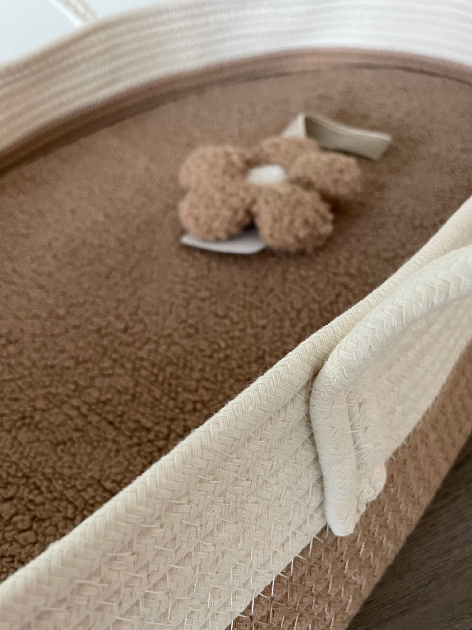 Speenknuffel daisy brown - Moon&Maya-