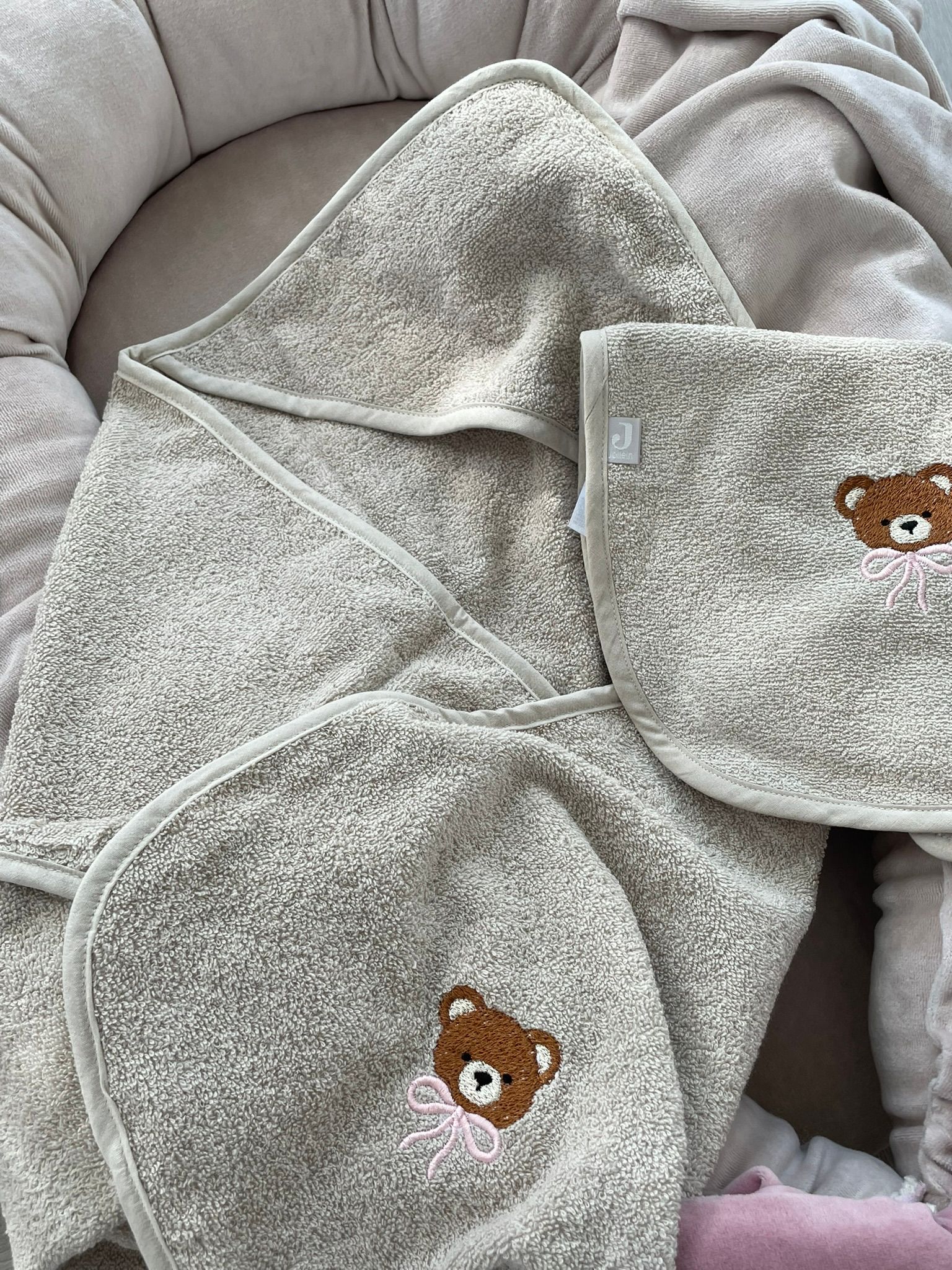 Badcape  beer it's a girl Jollein